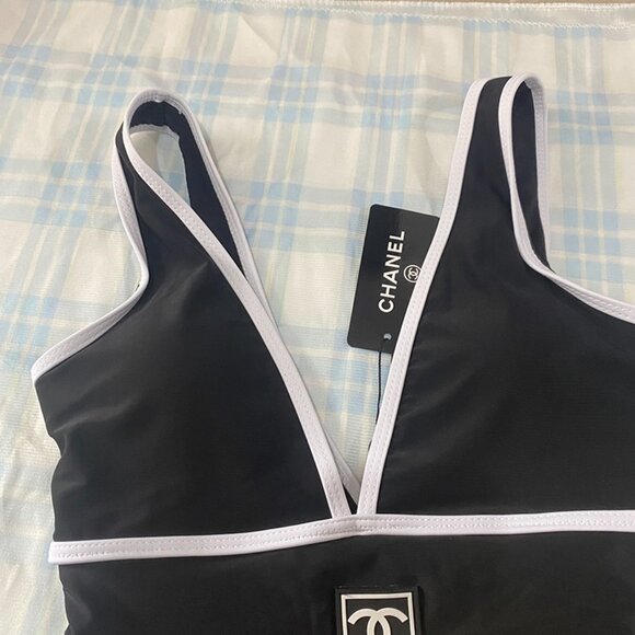 Chanel Plunging V-Neck Black And White One-Piece Swimsuit - Picture 5 of 10
